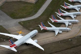 American Airlines grounds all flights in US due to technical glitch on Christmas eve