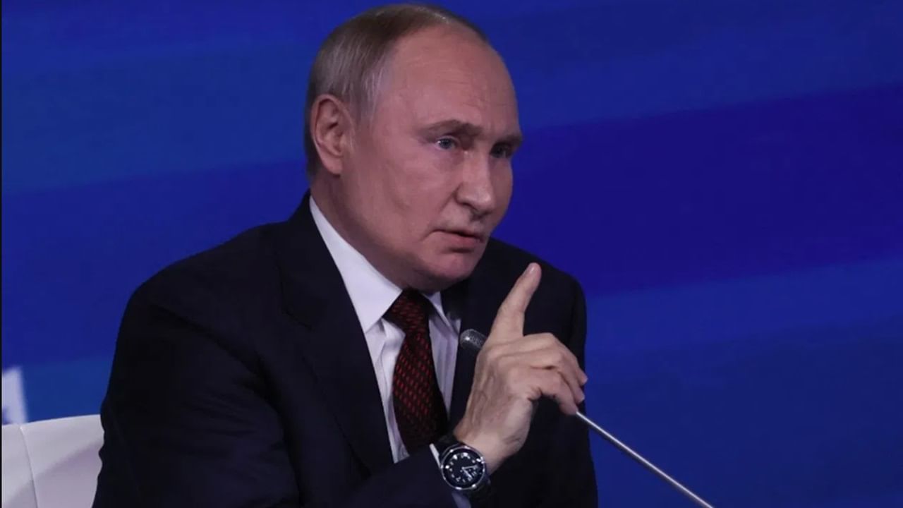 ‘Tragic’: Putin apologises to Azerbaijan president for plane crash that killed 38 ‘Tragic’: Putin apologises to Azerbaijan president for plane crash that killed 38