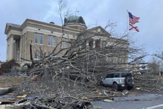 US braces for next round of bitter cold and snow after deadly winter storm