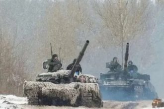 Ukraine captures 2 North Korean soldiers fighting for Russia