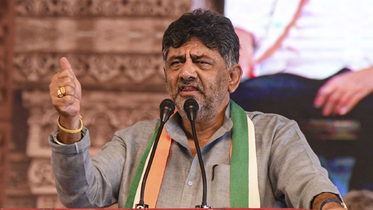 Will not speak on it: DK Shivakumar on claims of honeytrap attempts on Karnataka politicians Will not speak on it: DK Shivakumar on claims of honeytrap attempts on Karnataka politicians