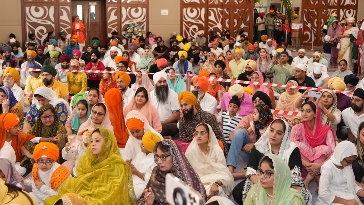 Global Sikh community celebrates Baisakhi in Dubai, hails PM Modi for Hemkund Sahib ropeway project Global Sikh community celebrates Baisakhi in Dubai, hails PM Modi for Hemkund Sahib ropeway project