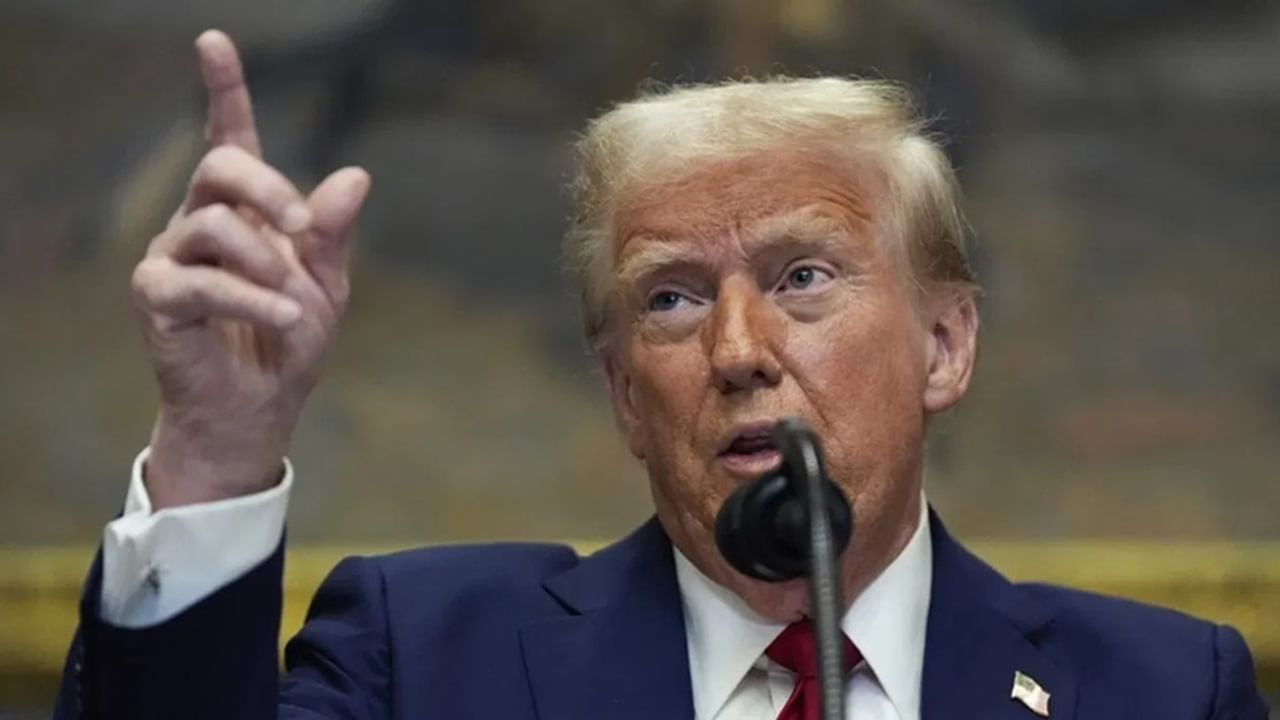 US: President Trump signs executive order for truck drivers, Sikh advocacy group expresses concern US: President Trump signs executive order for truck drivers, Sikh advocacy group expresses concern