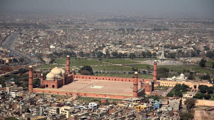 ‘Leave or seek shelter’: US issues security alert for its citizens in Lahore