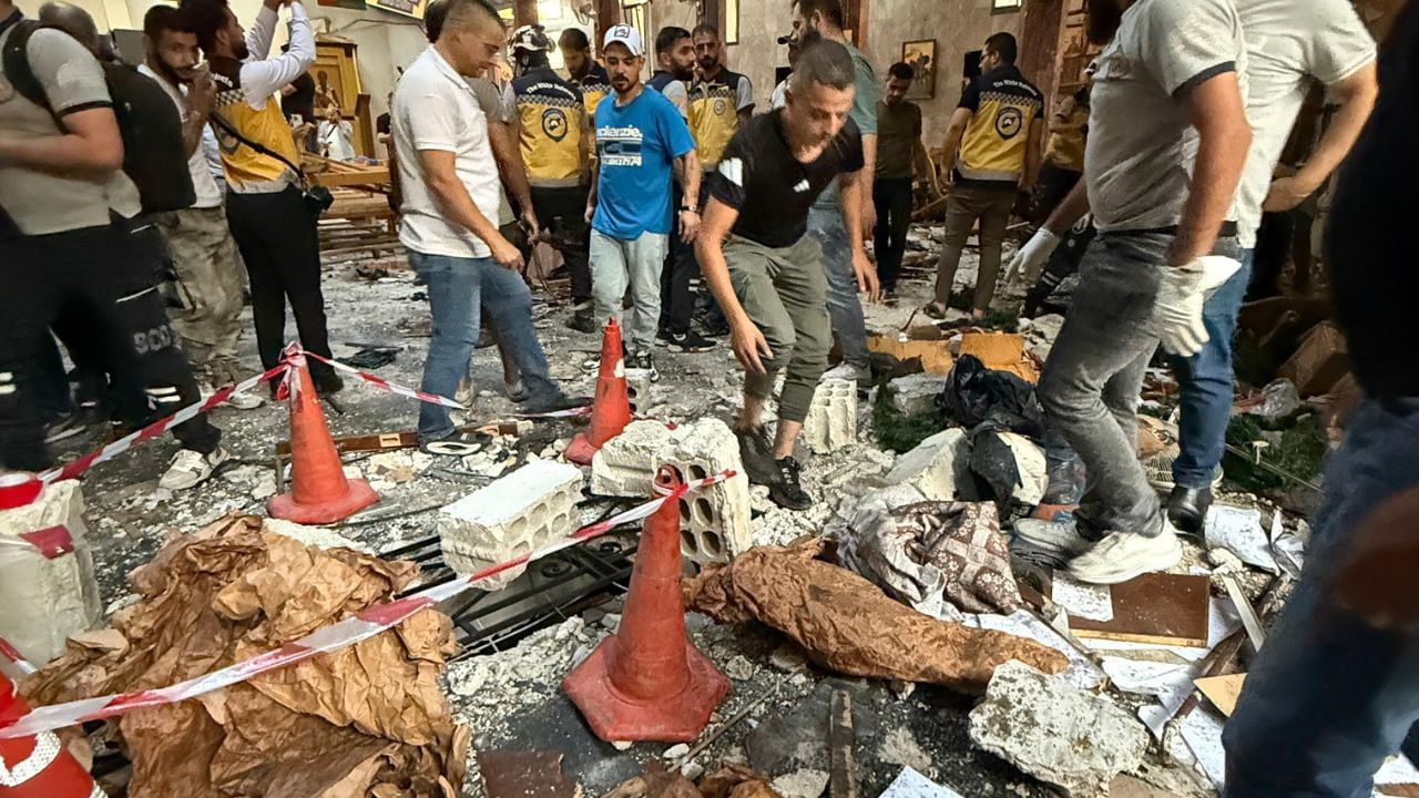 Suicide blast at Syrian church kills at least 15, Islamic State claims responsibility Suicide blast at Syrian church kills at least 15, Islamic State claims responsibility