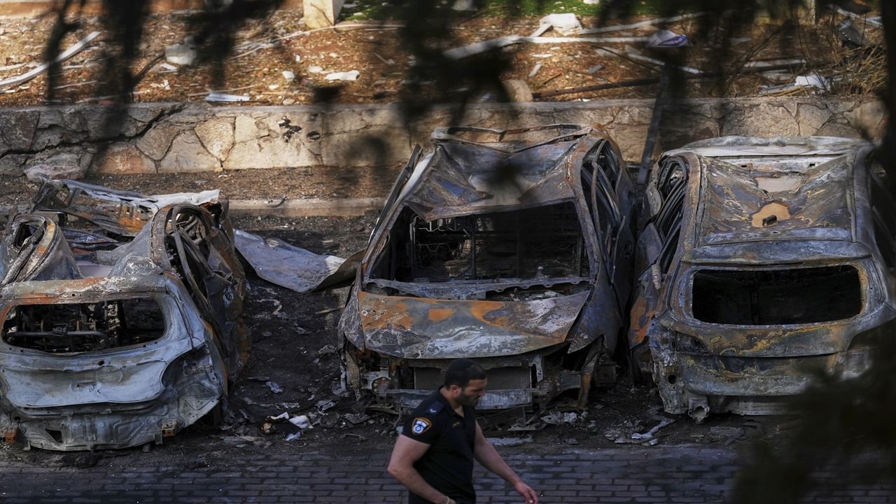 Airports close across Mideast as Israel-Iran conflict shuts down region’s airspace Airports close across Mideast as Israel-Iran conflict shuts down region’s airspace