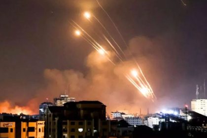 From police HQs to the intelligence ministry, Israeli strikes leave Tehran in ruins again