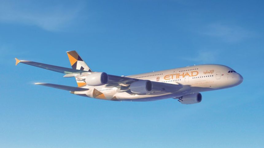 Etihad Airways cautions pilots over Boeing 787 fuel switches after Air India crash probe