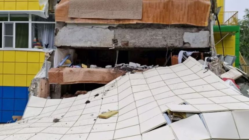 Powerful quake in Russia’s Far East causes tsunami; Japan and Hawaii order evacuations