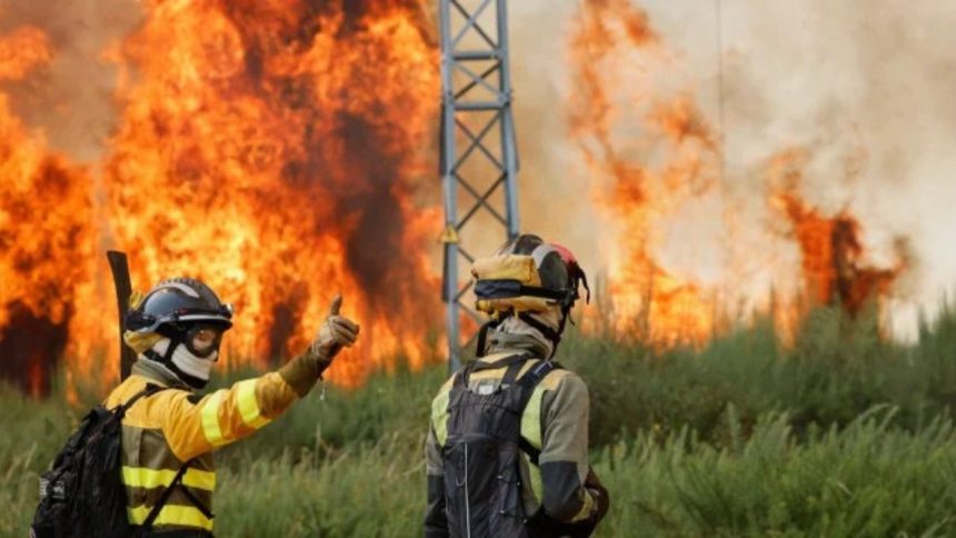 Spain battles 20 major wildfires amid scorching heat, deploys more troops